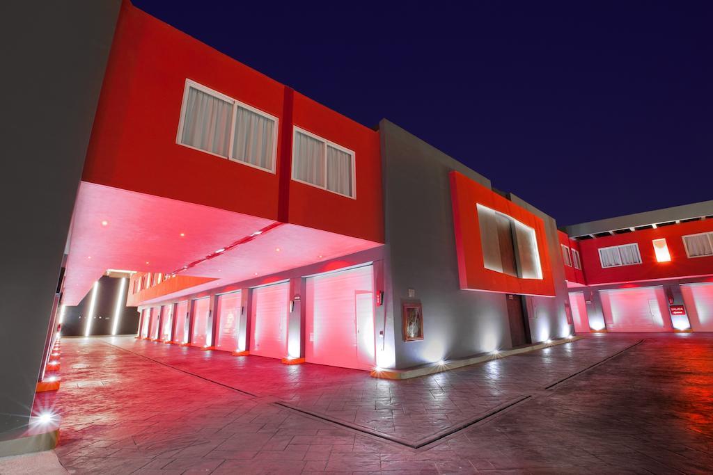 Eurosuites Oceania - Adults Only Mexico City Exterior photo